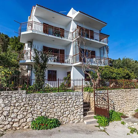 One-bedroom In Seget Donji Lägenhet Trogir