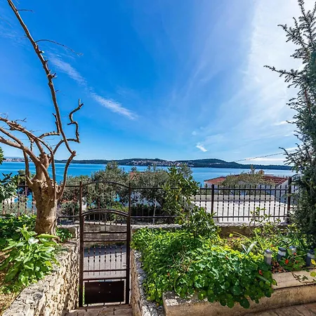 One-bedroom In Seget Donji * Trogir