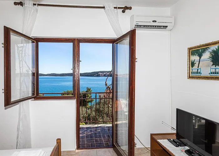 Lägenhet One-bedroom In Seget Donji Trogir